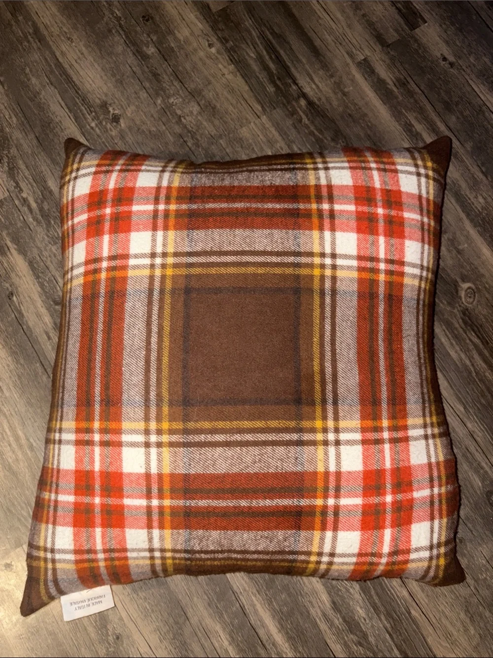 Nido plaid throw